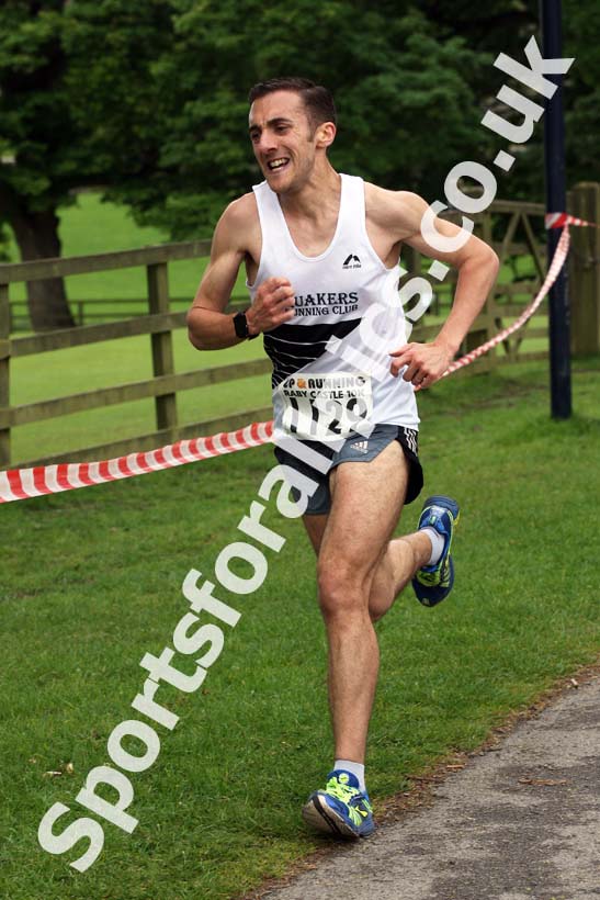 Raby Castle 10k, County Durham. Photo: David T. Hewitson/Sports for All Pics